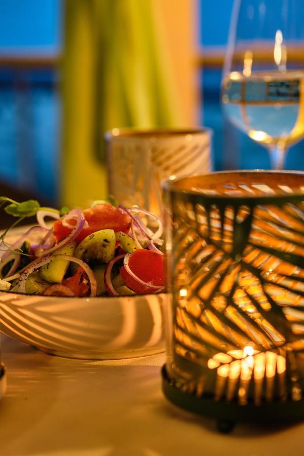 Hotel Palma Odessa Zewnętrze zdjęcie